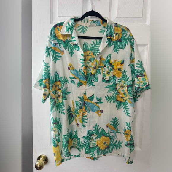 Vintage Parrot Button Up - Picture 1 of 2